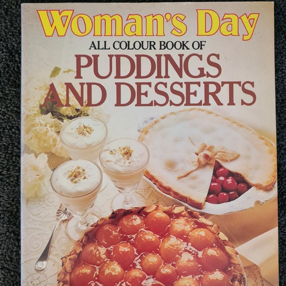 🏷️ Woman's Day Vintage Pudding & Desserts Cookbook Recipe - Picture 2 of 3
